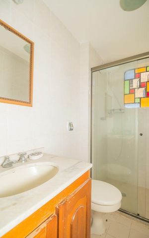 Apartamento à venda com 110m², 3 quartos e 1 vaga Apartamento à venda com 110m², 3 quartos e 1 vagaBanheiro 1