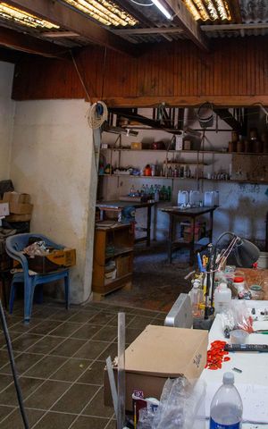 Casa à venda com 660m², 5 quartos e 8 vagasQuarto de Serviço