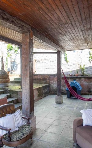 Casa à venda com 660m², 5 quartos e 8 vagasVaranda