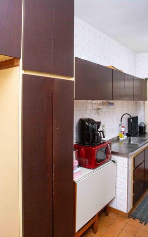 Casa à venda com 660m², 5 quartos e 8 vagasCozinha