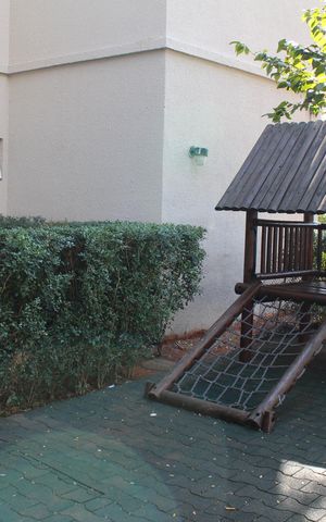 Apartamento à venda com 63m², 2 quartos e 1 vagaÁrea comum