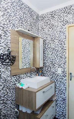 Casa à venda com 178m², 3 quartos e 2 vagasBanheiro da Suíte