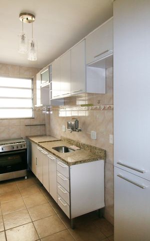 Apartamento para alugar com 64m², 2 quartos e 1 vagaCozinha