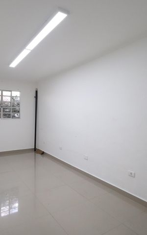 Casa à venda com 221m², 6 quartos e 1 vagaCozinha 1