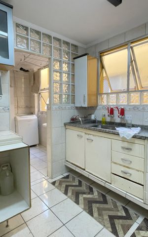 Apartamento à venda com 84m², 3 quartos e 2 vagas Apartamento à venda com 84m², 3 quartos e 2 vagasCozinha - Armários
