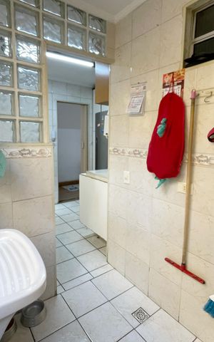Apartamento à venda com 84m², 3 quartos e 2 vagas Apartamento à venda com 84m², 3 quartos e 2 vagasÁrea de Serviço
