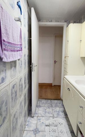 Apartamento à venda com 84m², 3 quartos e 2 vagas Apartamento à venda com 84m², 3 quartos e 2 vagasBanheiro