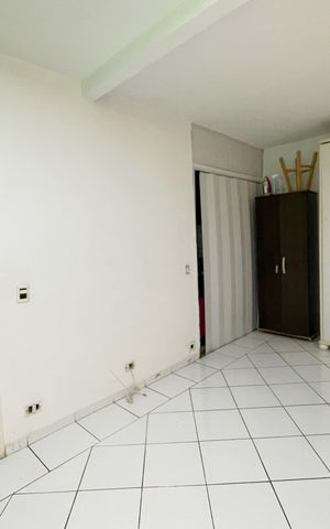 Apartamento à venda com 84m², 3 quartos e 2 vagas Apartamento à venda com 84m², 3 quartos e 2 vagasQuarto suite