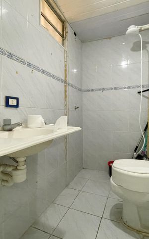 Apartamento à venda com 84m², 3 quartos e 2 vagas Apartamento à venda com 84m², 3 quartos e 2 vagasBanheiro suíte