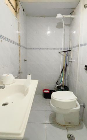 Apartamento à venda com 84m², 3 quartos e 2 vagas Apartamento à venda com 84m², 3 quartos e 2 vagasBanheiro suíte