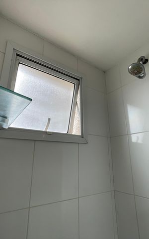 Apartamento para alugar com 77m², 3 quartos e 1 vaga Apartamento para alugar com 77m², 3 quartos e 1 vagaBanheiro da Suíte 1