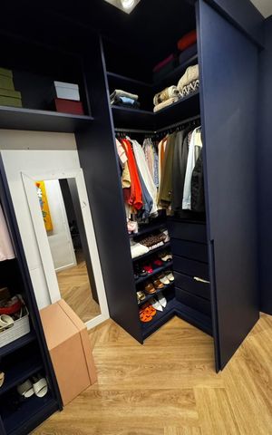 Apartamento à venda com 127m², 3 quartos e 2 vagas Apartamento à venda com 127m², 3 quartos e 2 vagasQuarto