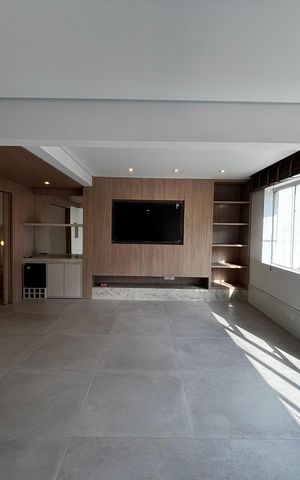 Apartamento para alugar com 134m², 1 quarto e 1 vaga