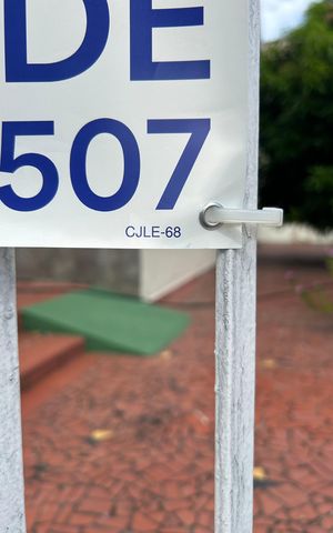 Casa de condomínio à venda com 155m², 3 quartos e 2 vagas