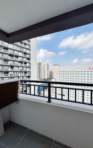 Apartamento à venda com 39m², 2 quartos e sem vaga Apartamento à venda com 39m², 2 quartos e sem vagaVaranda