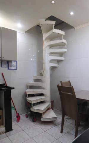 Casa à venda com 320m², 4 quartos e 4 vagasCozinha - Casa 2
