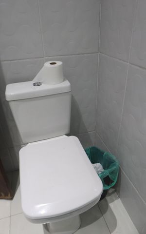 Casa à venda com 320m², 4 quartos e 4 vagasBanheiro - Casa 2