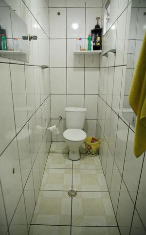 Casa à venda com 76m², 3 quartos e 2 vagasárea de convivência ( cozinha) 