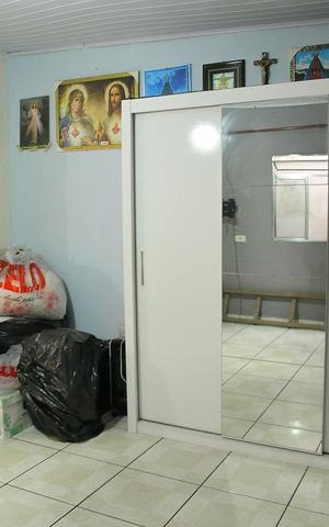 Casa à venda com 76m², 3 quartos e 2 vagasÁrea de convivência 