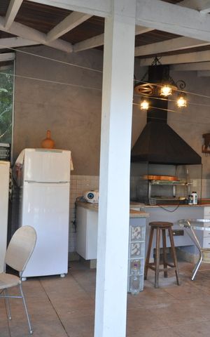 Casa à venda com 510m², 4 quartos e 6 vagasChurrasqueira