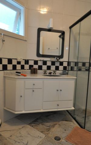 Casa à venda com 510m², 4 quartos e 6 vagasBanheiro da Suíte 4