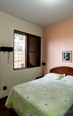 Casa à venda com 240m², 3 quartos e 4 vagas Casa à venda com 240m², 3 quartos e 4 vagasSuíte