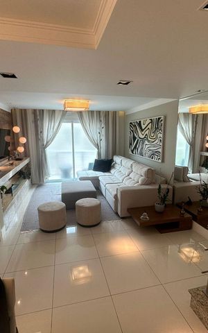 Casa à venda com 320m², 4 quartos e 3 vagasSala