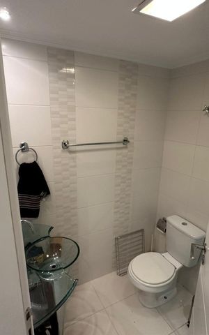 Casa à venda com 320m², 4 quartos e 3 vagasBanheiro