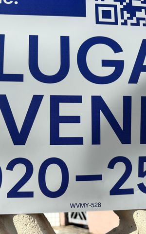 Apartamento à venda com 48m², 2 quartos e 1 vaga Apartamento à venda com 48m², 2 quartos e 1 vagaFachada