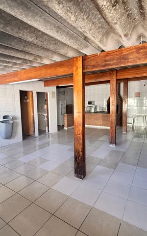 Apartamento à venda com 48m², 2 quartos e 1 vaga Apartamento à venda com 48m², 2 quartos e 1 vagaÁrea comum - Salão de festas