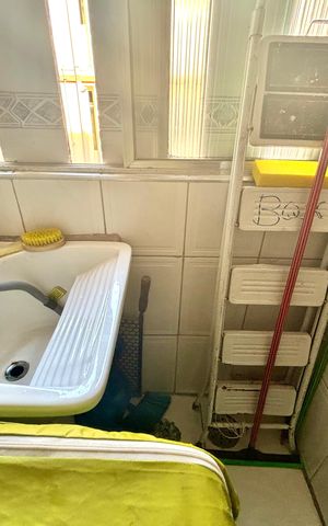 Apartamento à venda com 48m², 2 quartos e 1 vaga Apartamento à venda com 48m², 2 quartos e 1 vagaÁrea de Serviço