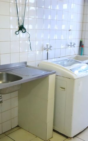 Casa de condomínio para alugar com 520m², 6 quartos e 3 vagasÁrea de serviço