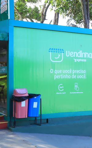 Casa de condomínio para alugar com 520m², 6 quartos e 3 vagasÁrea comum