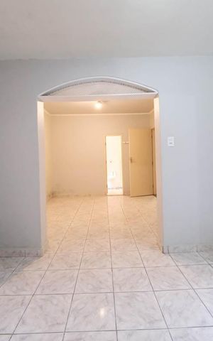 Casa à venda com 300m², 6 quartos e 6 vagasQuarto 2