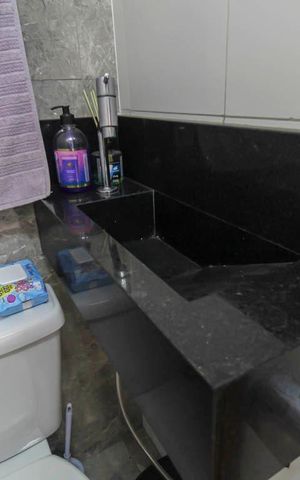 Casa à venda com 80m², 3 quartos e 2 vagas Casa à venda com 80m², 3 quartos e 2 vagasLavabo