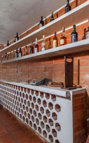 Casa para alugar com 314m², 4 quartos e 5 vagas
