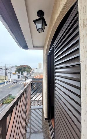 Casa à venda com 248m², 3 quartos e 5 vagas