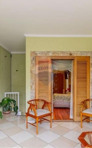 Casa à venda com 353m², 3 quartos e 2 vagas