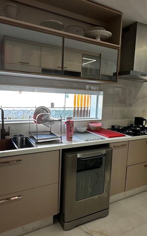Casa de condomínio para alugar com 400m², 4 quartos e 5 vagas Casa de condomínio para alugar com 400m², 4 quartos e 5 vagasCozinha