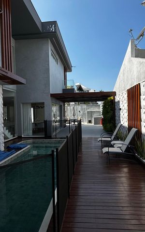 Casa de condomínio para alugar com 400m², 4 quartos e 5 vagas Casa de condomínio para alugar com 400m², 4 quartos e 5 vagasÁrea externa