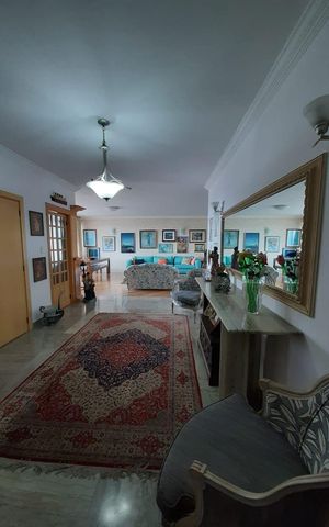 Apartamento à venda com 455m², 5 quartos e 3 vagasQuarto