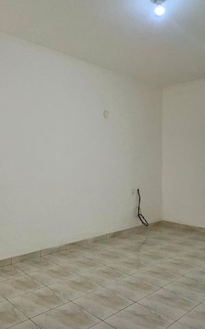 Casa para alugar com 240m², 3 quartos e 2 vagasSala