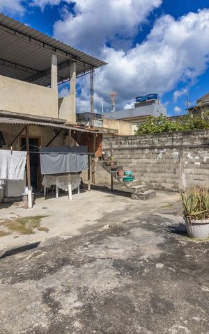Casa à venda com 330m², 3 quartos e 4 vagas Casa à venda com 330m², 3 quartos e 4 vagasÁrea de Serviço
