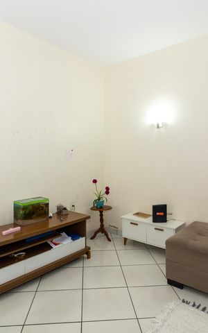 Casa à venda com 330m², 3 quartos e 4 vagas Casa à venda com 330m², 3 quartos e 4 vagasSala