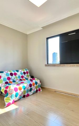 Apartamento à venda com 180m², 3 quartos e 3 vagas Apartamento à venda com 180m², 3 quartos e 3 vagasQuarto 2