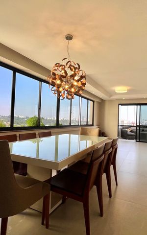 Apartamento à venda com 180m², 3 quartos e 3 vagas Apartamento à venda com 180m², 3 quartos e 3 vagasSala