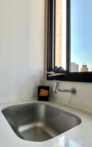 Apartamento à venda com 180m², 3 quartos e 3 vagas Apartamento à venda com 180m², 3 quartos e 3 vagasÁrea de Serviço