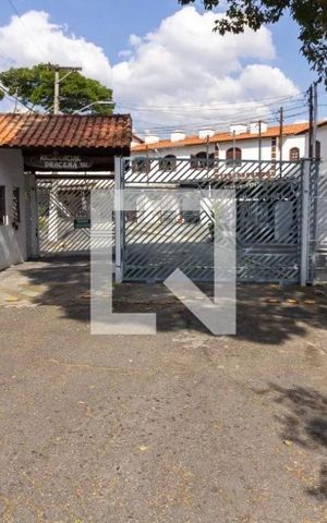 Casa de condomínio à venda com 150m², 4 quartos e 2 vagas
