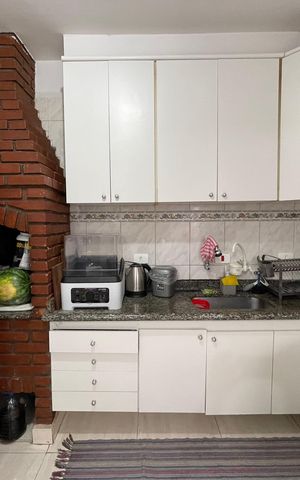 Casa de condomínio à venda com 150m², 4 quartos e 2 vagas Casa de condomínio à venda com 150m², 4 quartos e 2 vagasCozinha