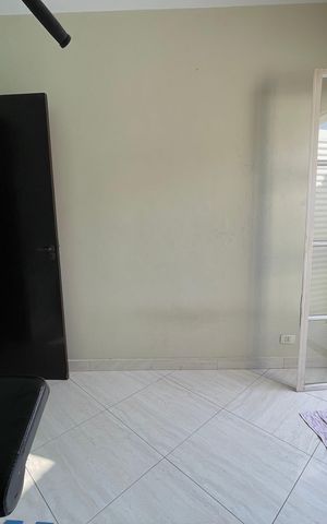 Casa de condomínio à venda com 150m², 4 quartos e 2 vagas Casa de condomínio à venda com 150m², 4 quartos e 2 vagasQuarto 4